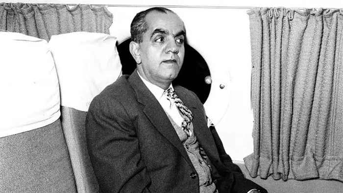 المطرب الشعبى محمد عبد المطلب