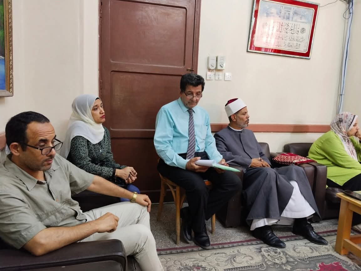 جانب من الاجتماع، فيتو