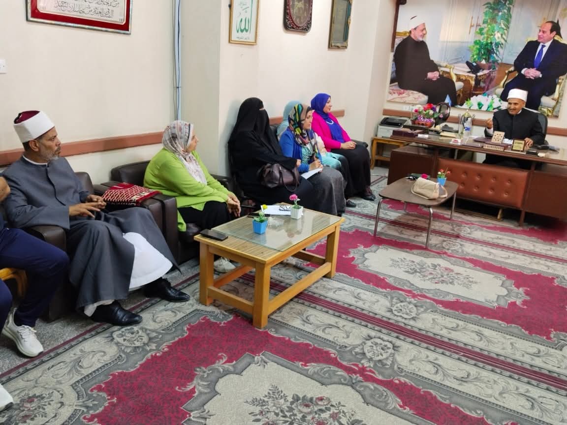 جانب من الاجتماع، فيتو