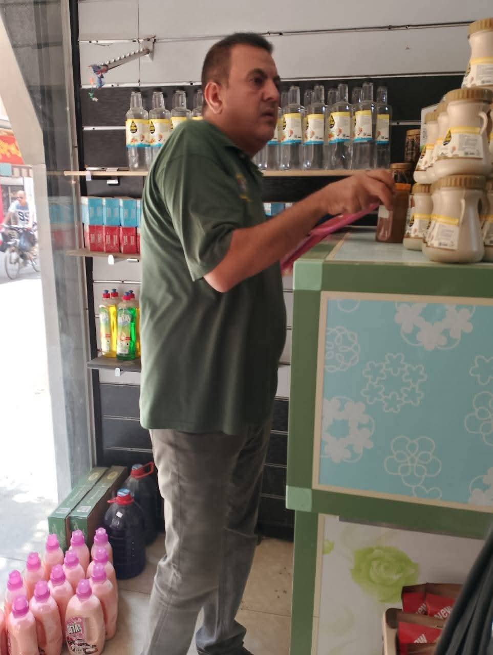 حملة علي الأسواق والمحال من التموين وحماية المستهلك بعزبة البرج