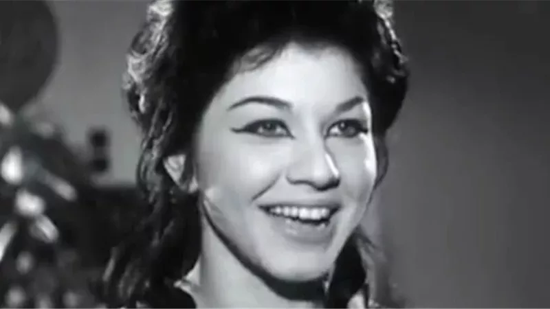 الفنانة شويكار 