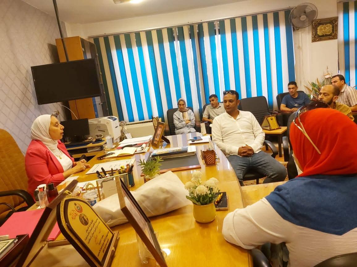 جانب من الاجتماع، فيتو