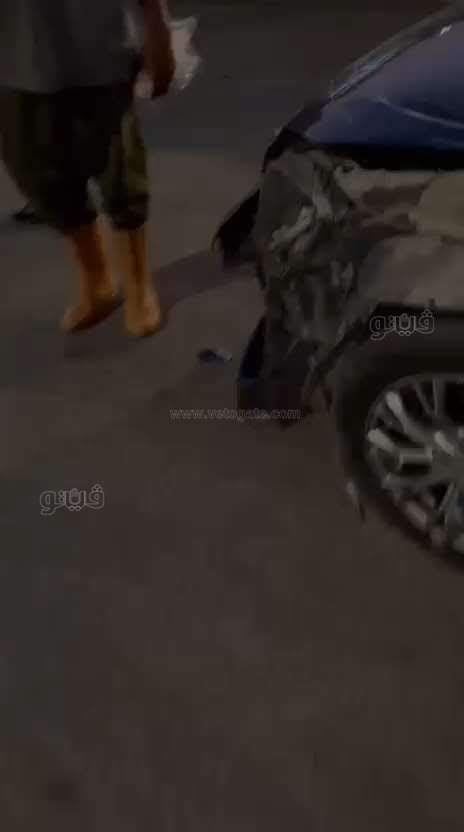 مطاردة نصف نقل تنتهي بمحاولة خطف فتاة وضرب شقيقها…والأمن يفحص مقطع الفيديو،فيتو