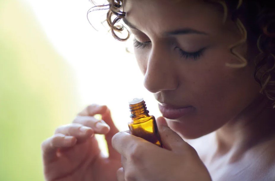 الزيوت العطرية للمرأة