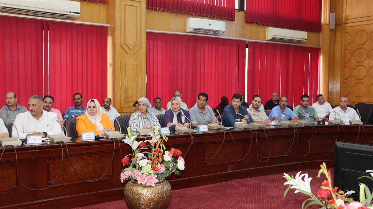 جانب من الاجتماع، فيتو