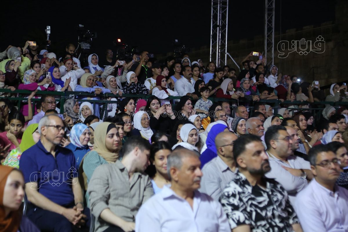 خالد سليم يتألق على مسرح محكي القلعة بعد غياب 7 سنوات (20)