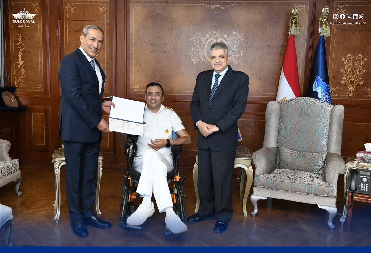 جانب من التكريم، فيتو