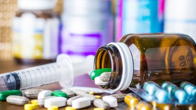 المطالبة بسحب الأدوية منتهية الصلاحية 