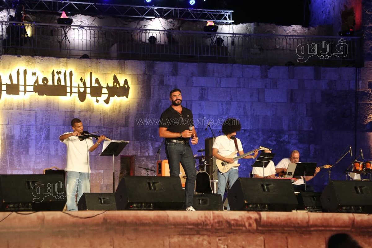 خالد سليم يتألق على مسرح محكي القلعة بعد غياب 7 سنوات (2)