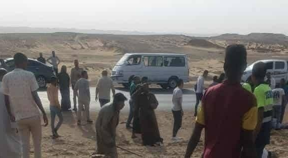 إصابة 14 شخصًا في حادث طريق أسوان الصحراوي، فيتو