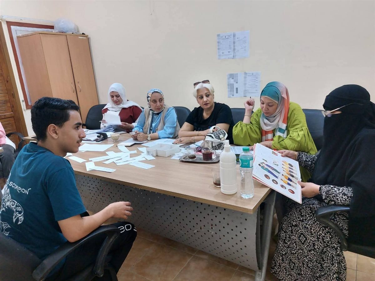 جانب من الكشف الطبي، فيتو 