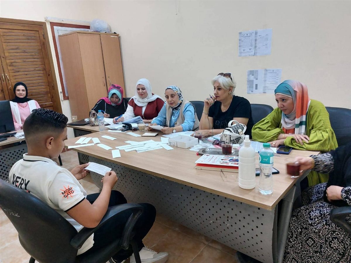 جانب من الكشف الطبي، فيتو 