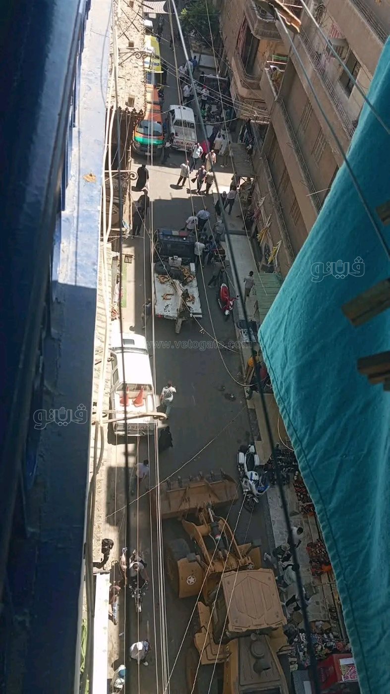 انهيار عقار سكني بالزقازيق،فيتو