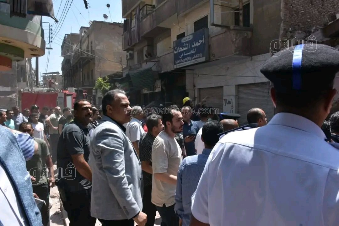 انهيار عقار سكني بالزقازيق،فيتو