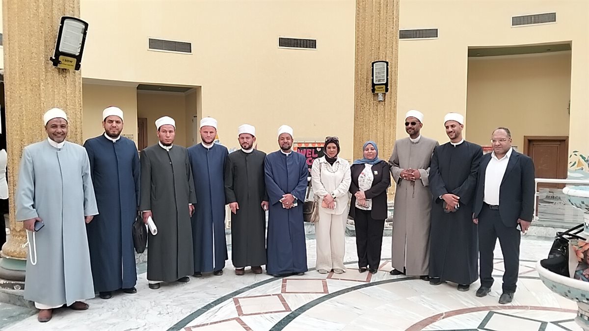 جانب من فعاليات الندوة، فيتو