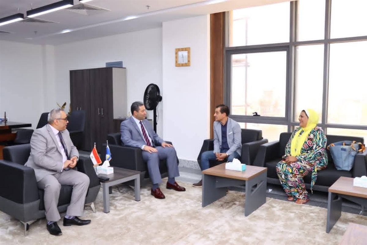 محافظ دمياط يستقبل وفد وزارة الثقافة لبحث دعم القطاع الثقافي