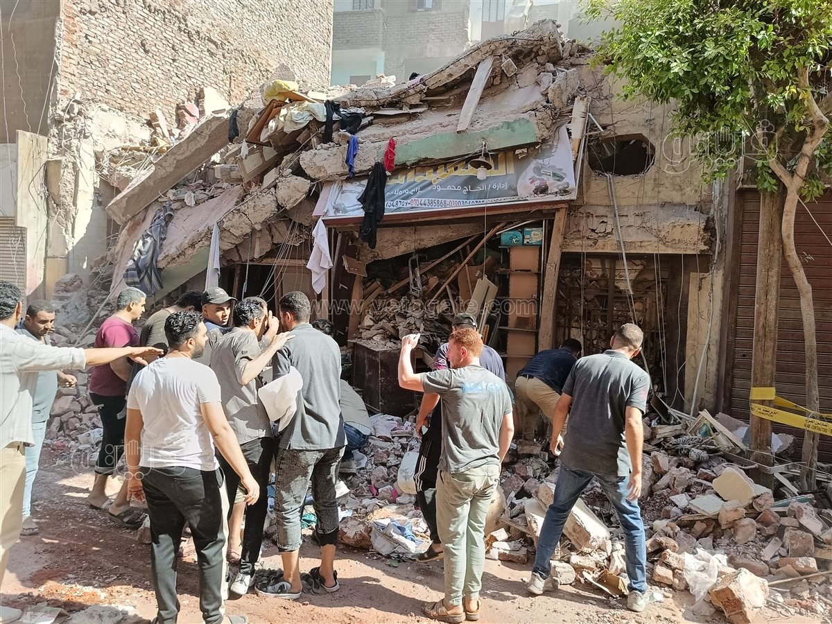 انهيار عقار سكني بالزقازيق،فيتو