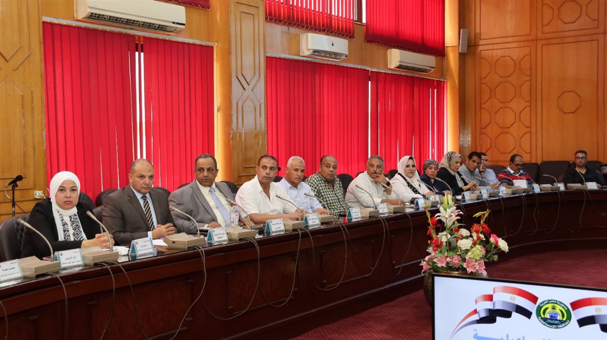 جانب من الاجتماع، فيتو