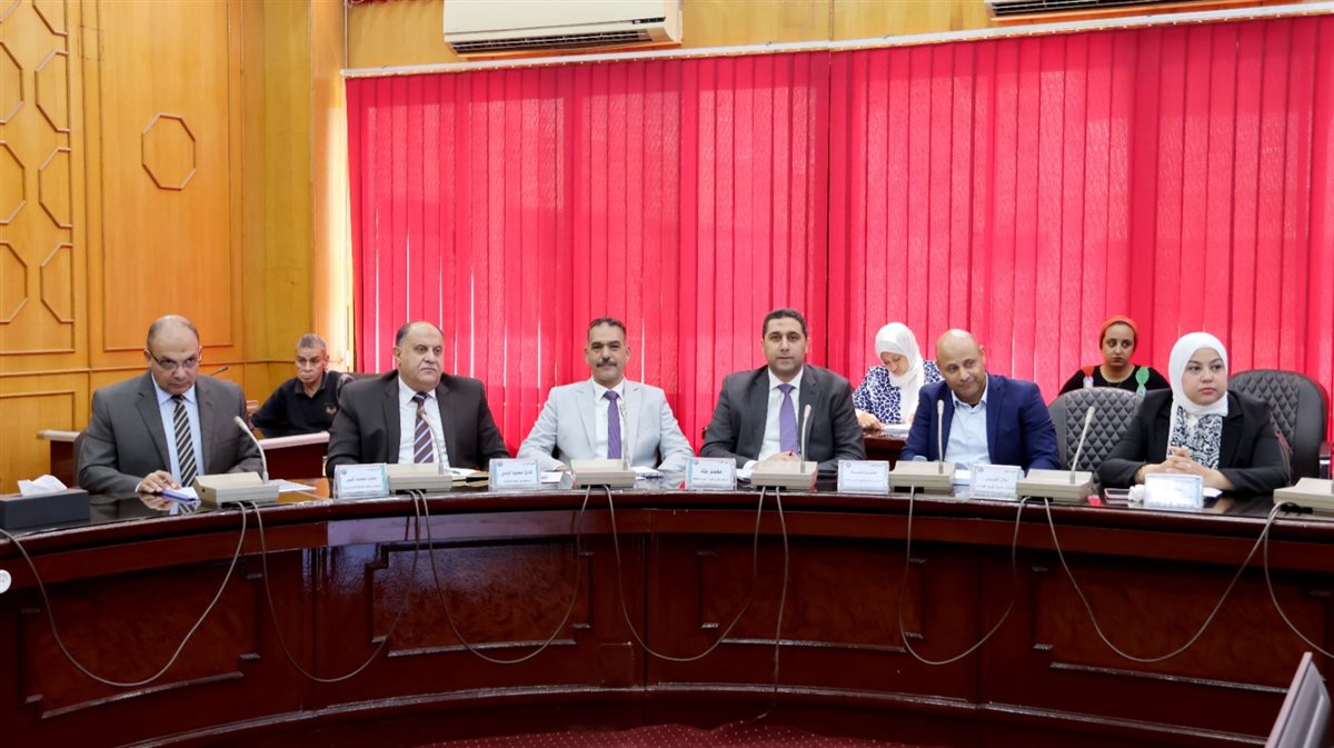 جانب من الاجتماع، فيتو