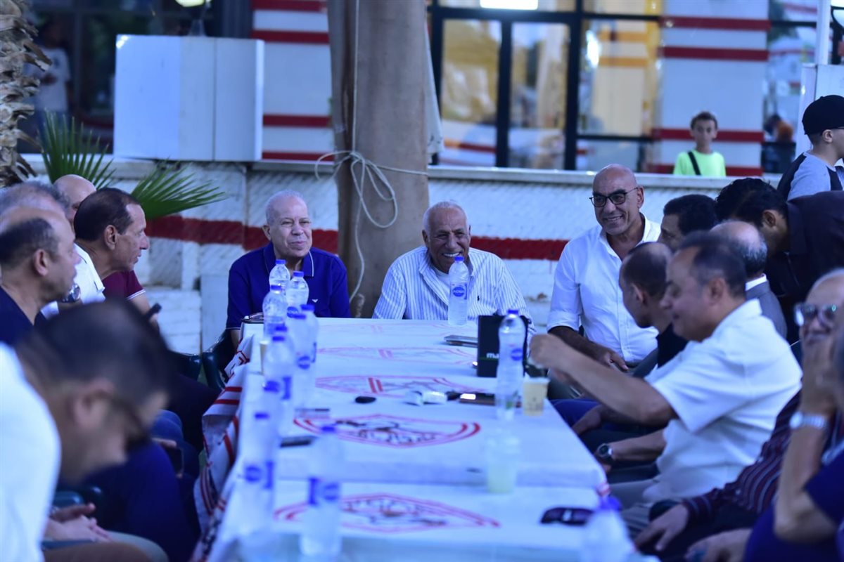 تفاصيل اجتماع مجلس الزمالك مع رموز النادي لمناقشة سحب أرض 6 أكتوبر