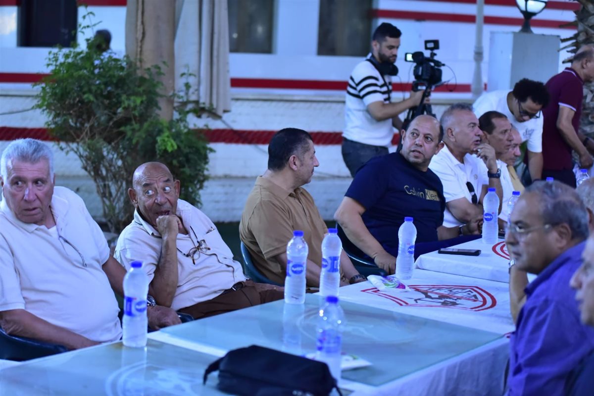 تفاصيل اجتماع مجلس الزمالك مع رموز النادي لمناقشة سحب أرض 6 أكتوبر