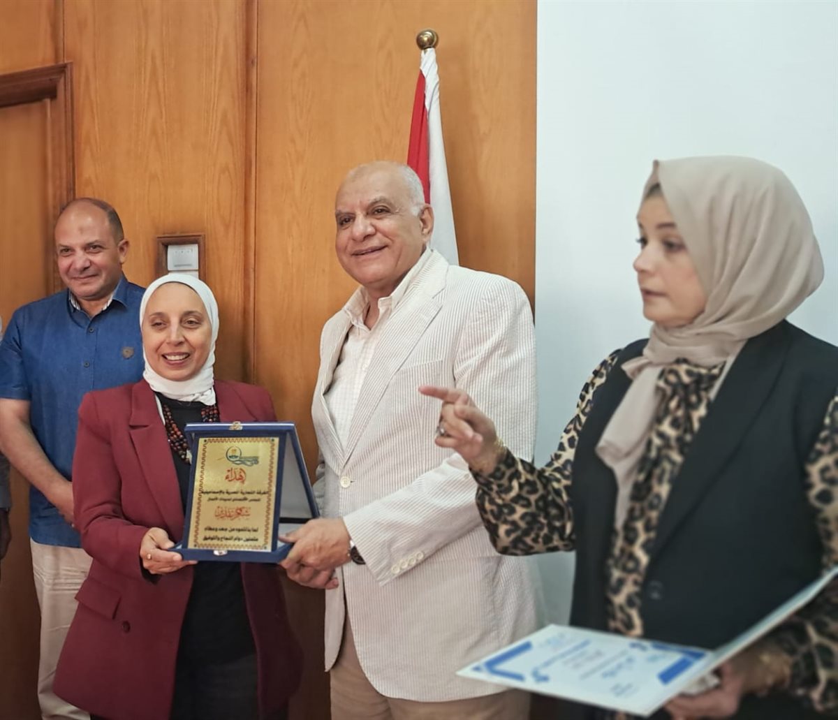 جانب من التكريم، فيتو