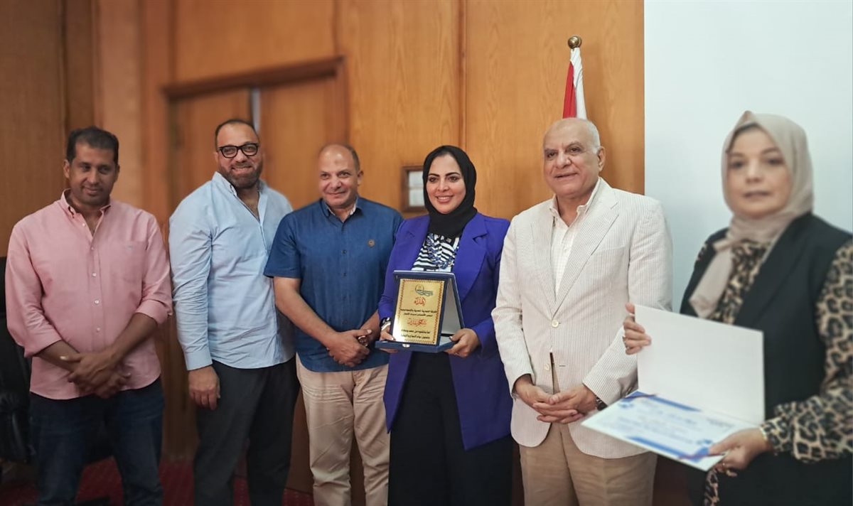 جانب من التكريم، فيتو