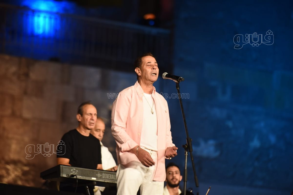حفل مدحت صالح (23)