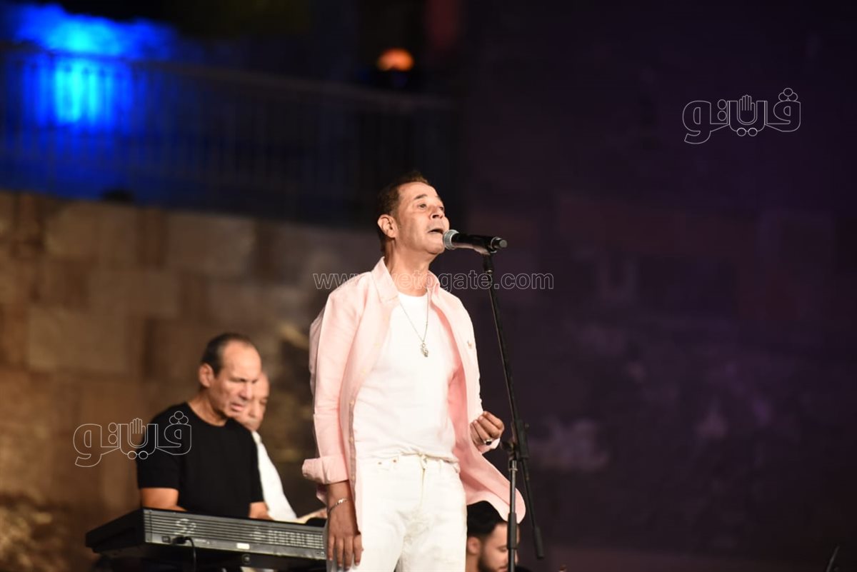 حفل مدحت صالح (24)