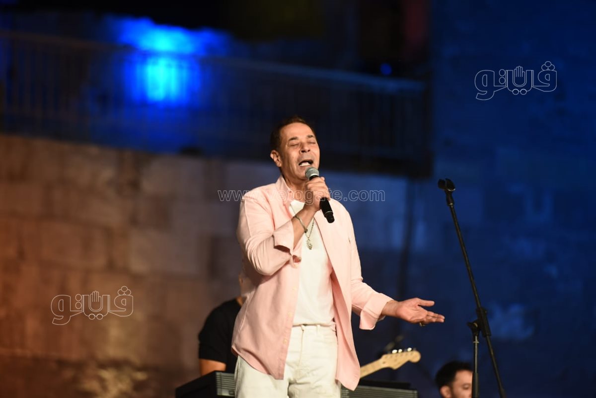 حفل مدحت صالح (25)