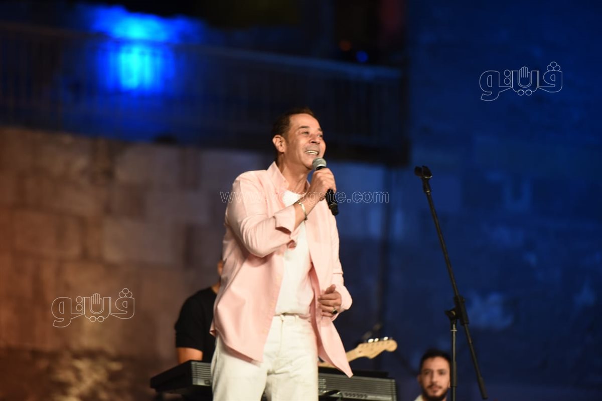 حفل مدحت صالح (29)