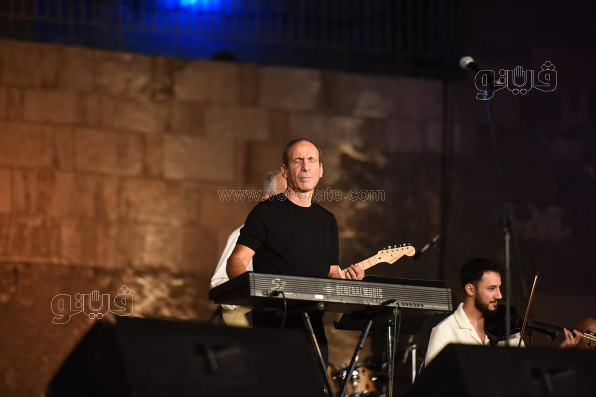 حفل مدحت صالح (30)