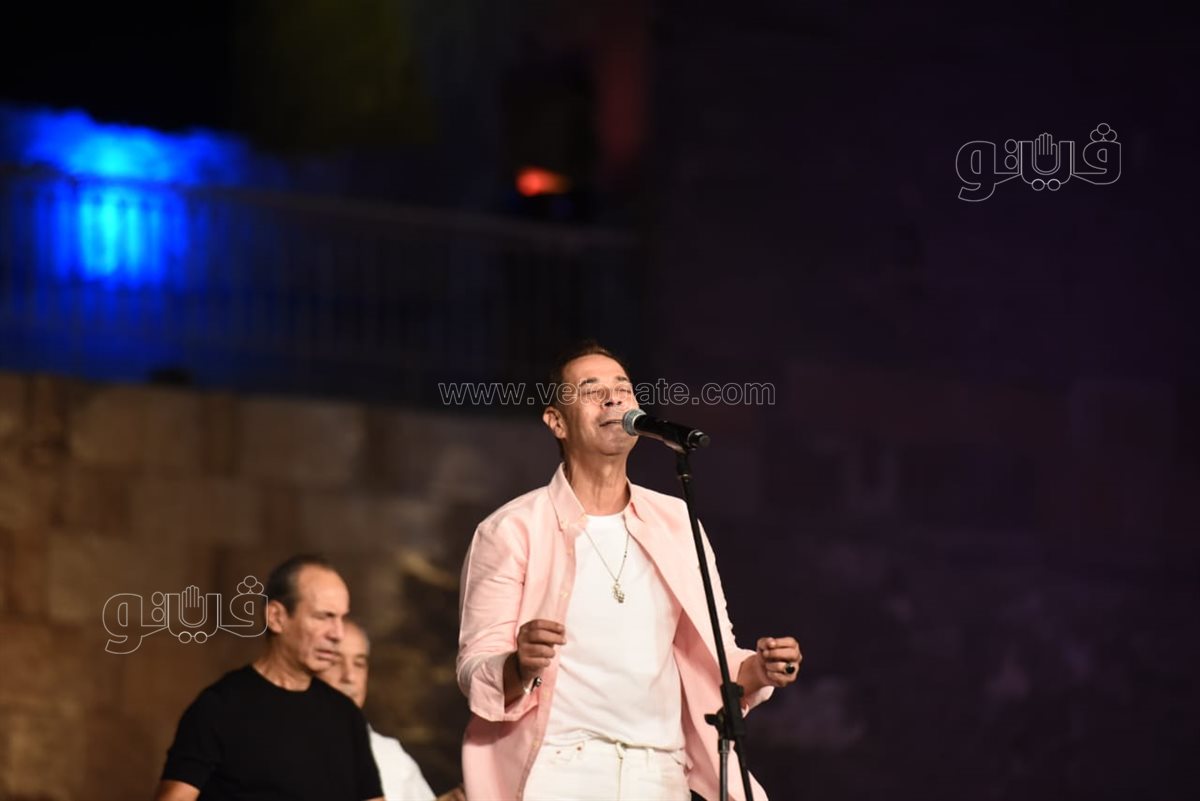 حفل مدحت صالح (33)