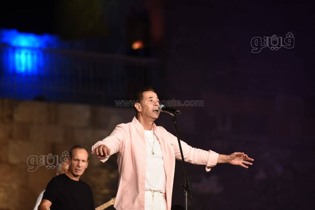 حفل مدحت صالح (34)