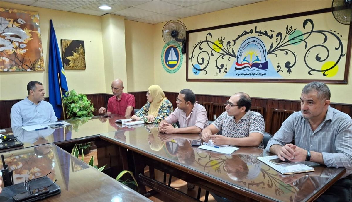 غرفة العمليات المركزية لمتابعة سير امتحانات الدور الثاني للثانوية العامة