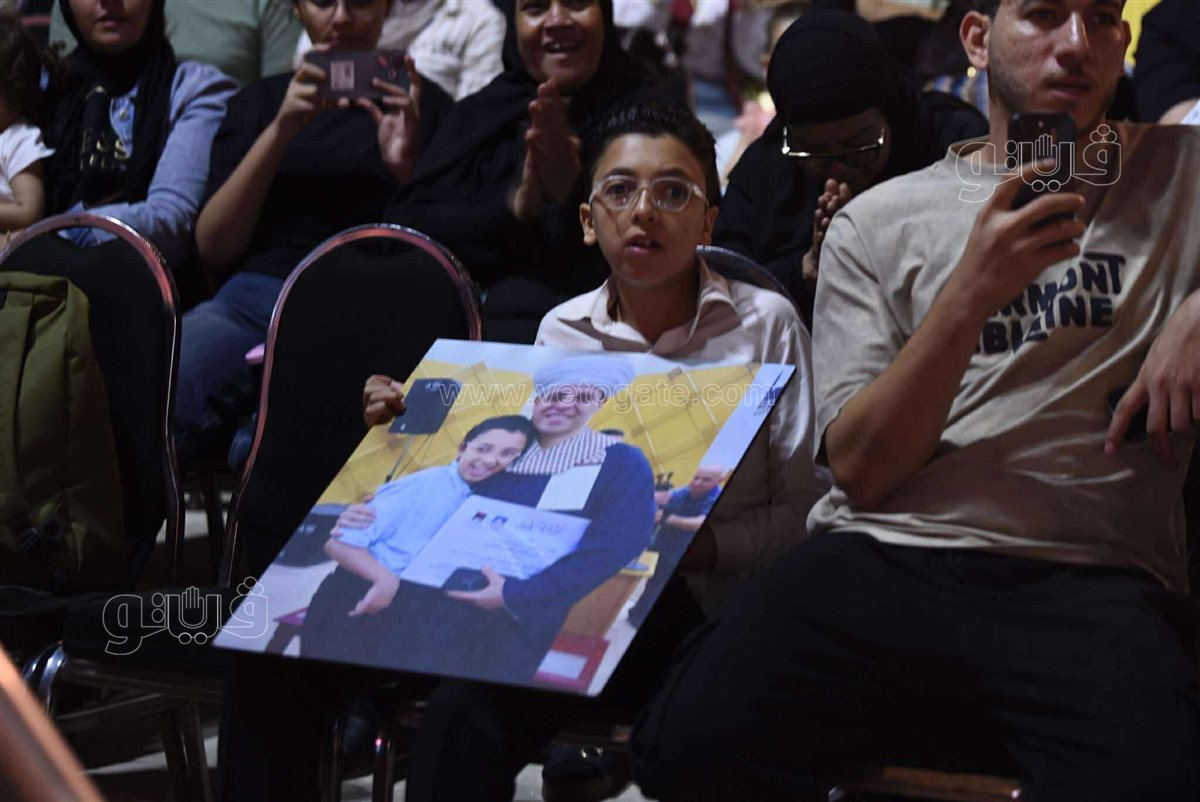 محمود التهامي يختتم حفلات مهرجان القلعة (14)