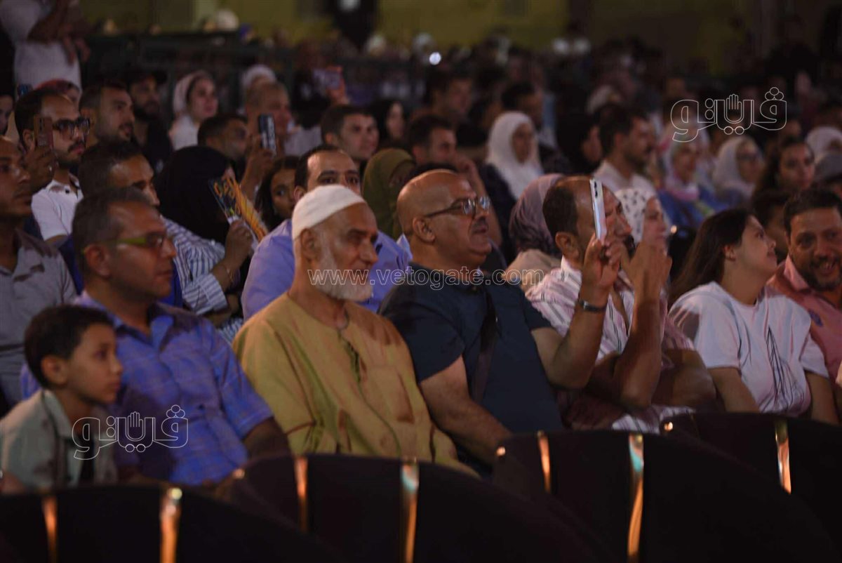 محمود التهامي يختتم حفلات مهرجان القلعة (17)