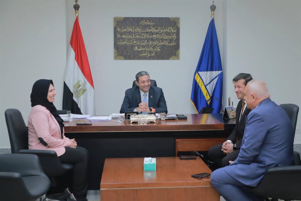 محافظ دمياط يستقبل السكرتير العام المساعد الجديد للمحافظة