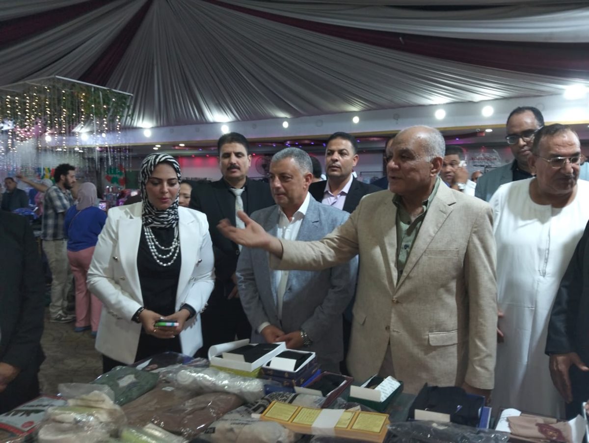 جانب من افتتاح المعرض، فيتو