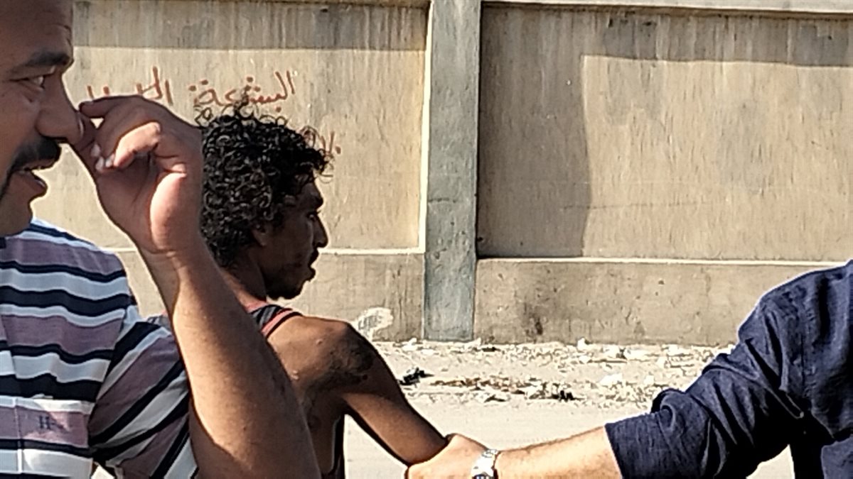 جانب من الحملة،فيتو