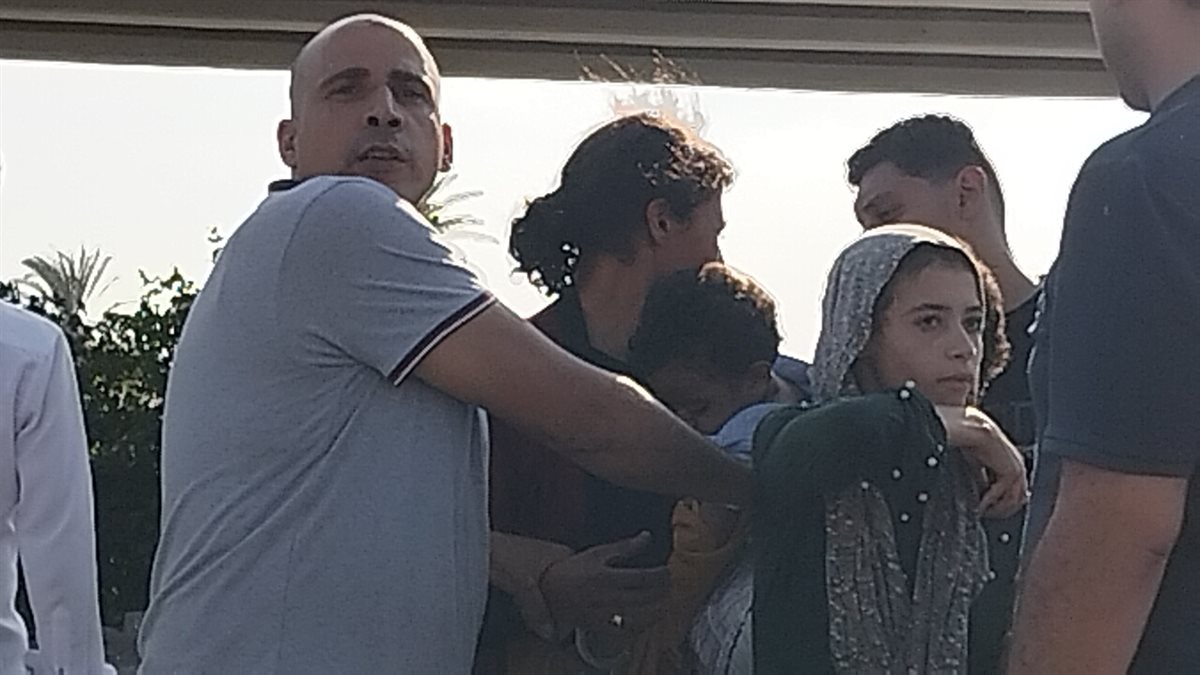 جانب من الحملة،فيتو