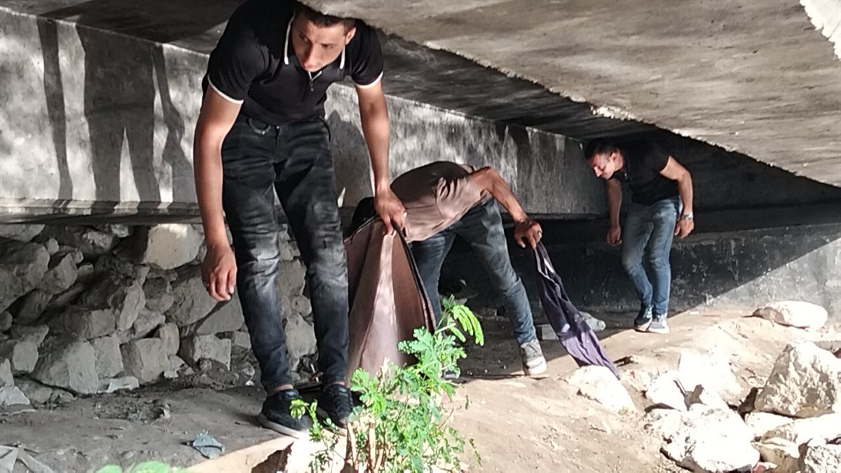 جانب من الحملة،فيتو