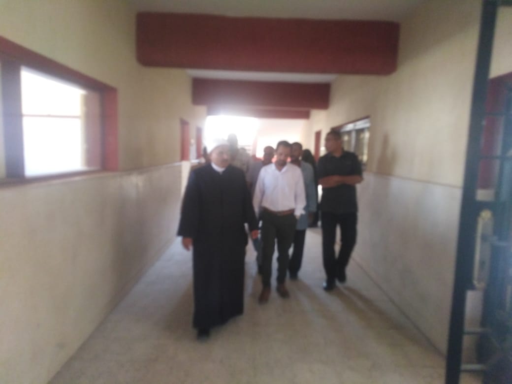جانب من جولة رئيس الإدارة المركزية لمنطقة الإسماعيلية الأزهرية بالقنطرة شرق، فيتو
