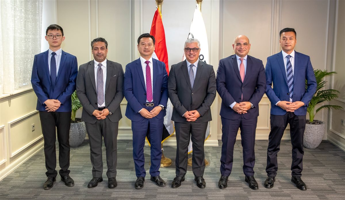 جانب من مراسم التوقيع، فيتو