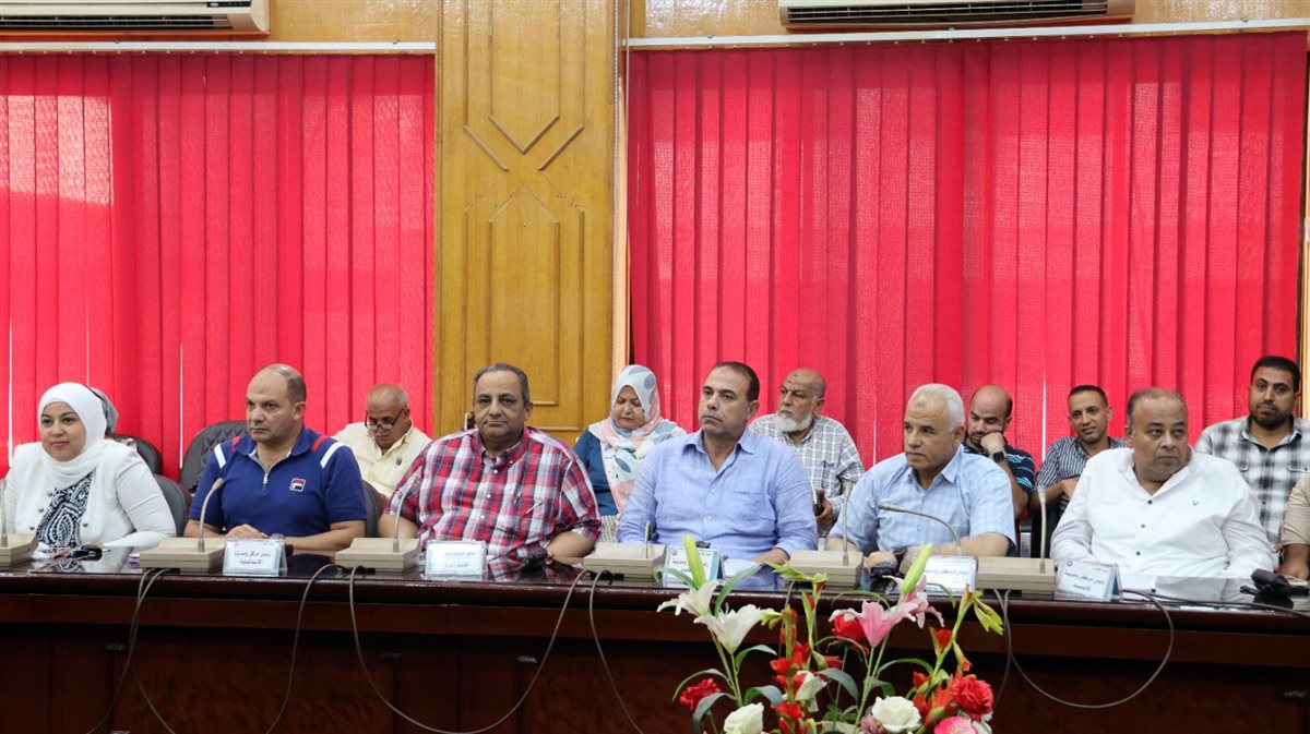 جانب من الاجتماع، فيتو