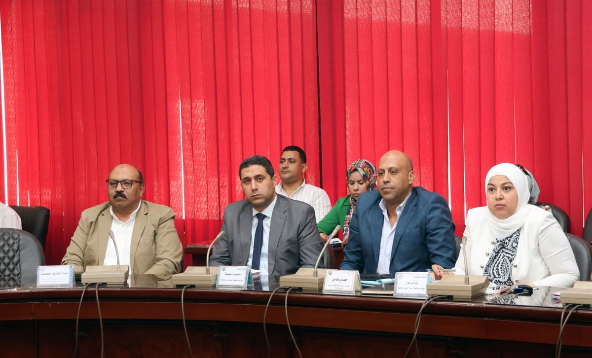 جانب من الاجتماع، فيتو