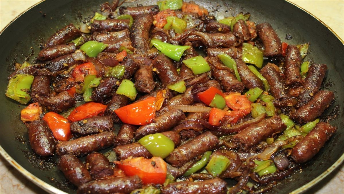 السجق بالخضروات