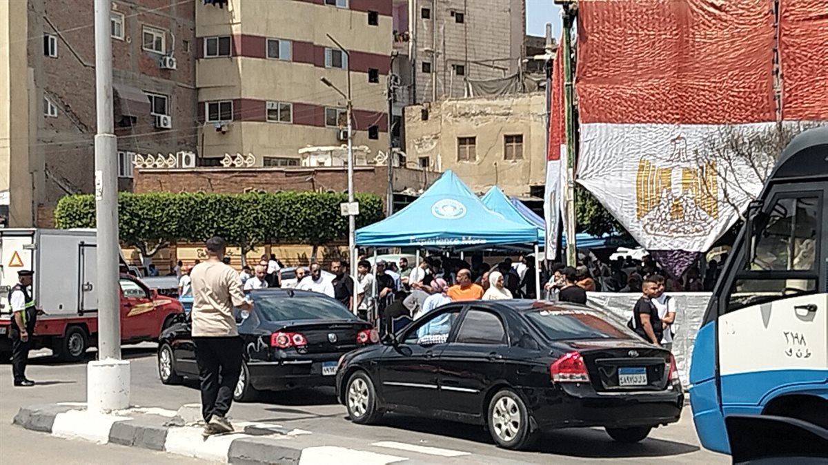 جانب من توافد الناخبين، فيتو