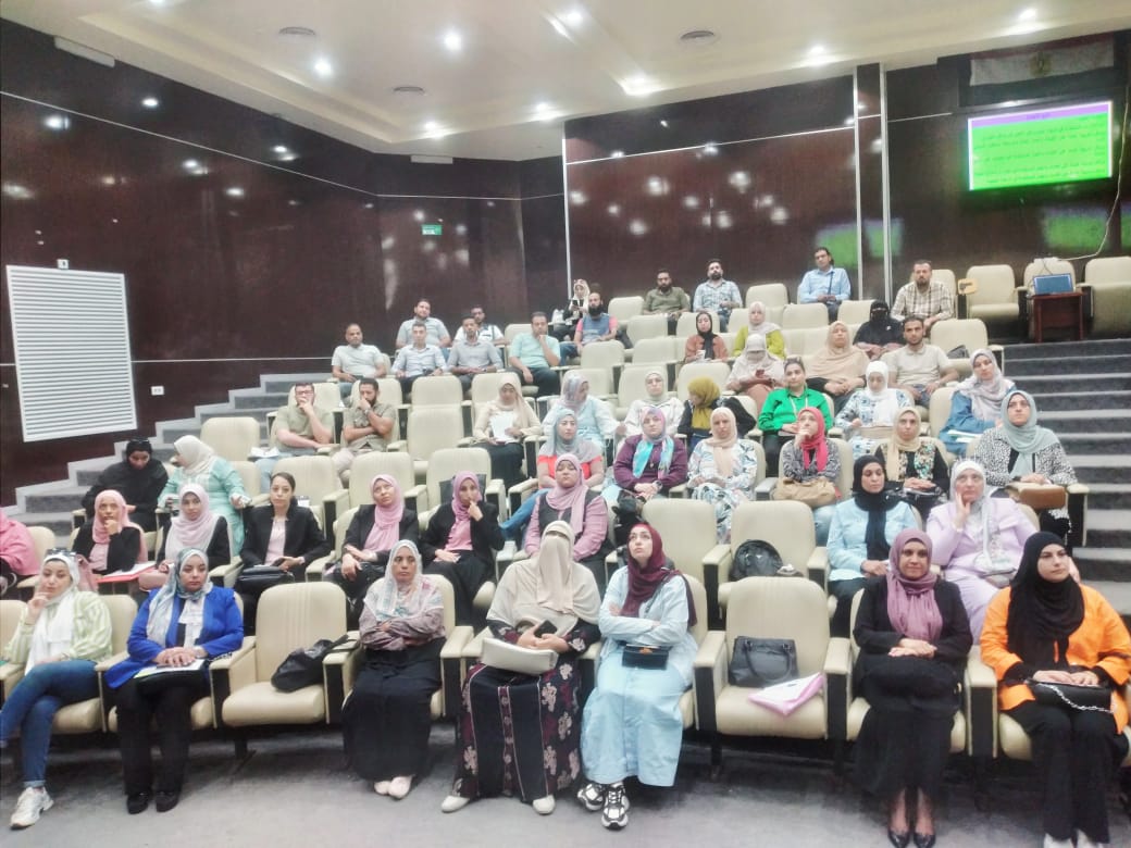 جانب من فعاليات الندوة، فيتو