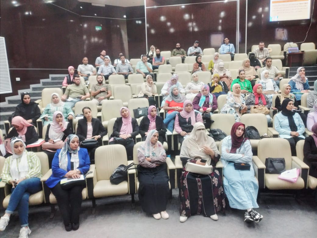 جانب من فعاليات الندوة، فيتو